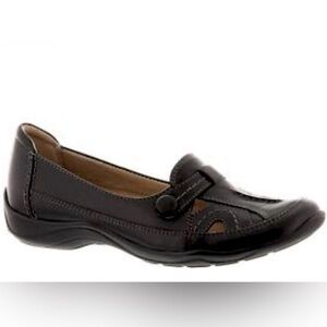 Earth Origins Sadie Leather Perforated Comfort Slip in Loafers Size 10 EUC